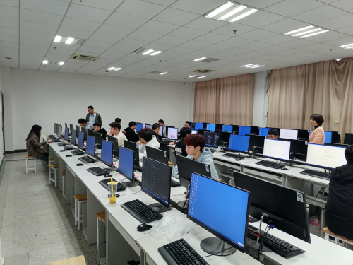校第六届学生技能竞赛系列报道之web前端设计赛项 计算机软件技术开发引领创新浪潮